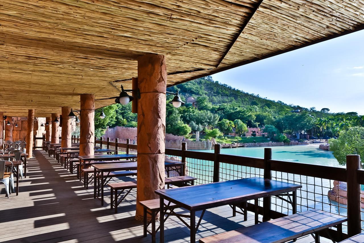 Bush Bungalows At Sun City Resort รัสเทนเบิร์ก ภายนอก รูปภาพ